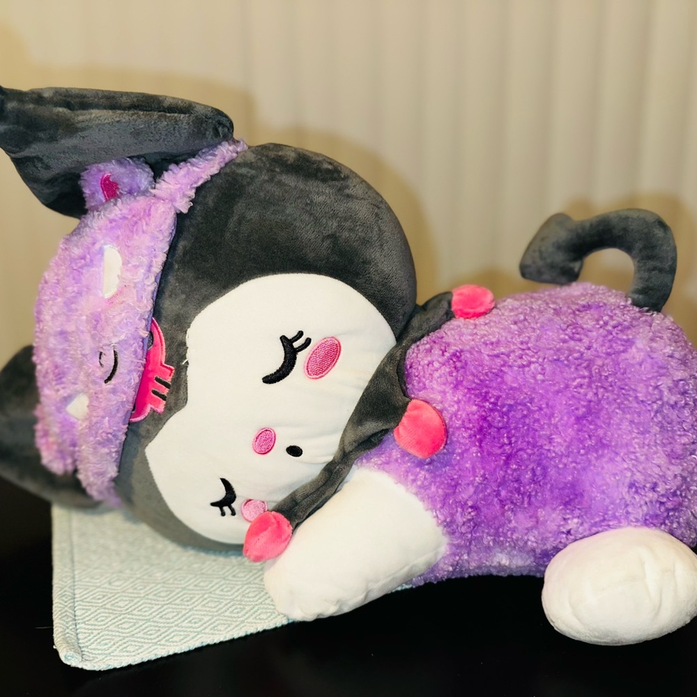 Jazwares Sanrio Kuromi jumbo plush hello kitty and friends NWOT